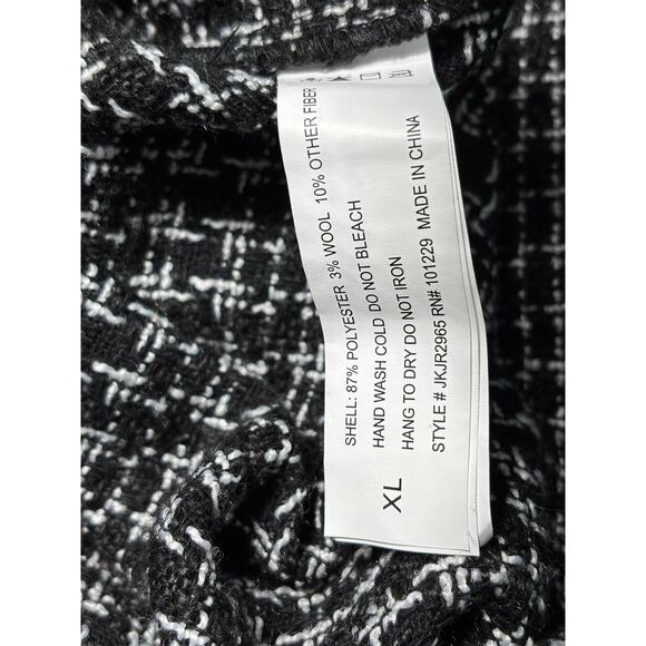 STOOSH Jacket Womens XL Black White Tweed Boucle Shacket Check Snap Front Warm - Picture 4 of 8